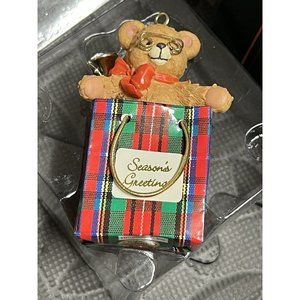 Carlton Cards Heirloom Collection CHRISTMAS ORNAMENT Bradley Bear cake topper